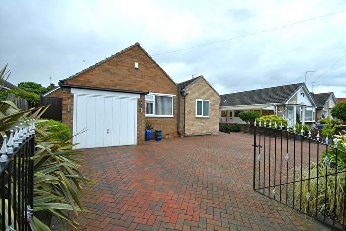 2 Bedroom Detached Bungalow For Sale In Edgehill Road, DN2