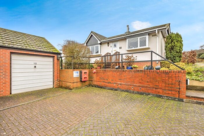 2 Bedroom Property For Sale In Fairfield, Northampton, Northamptonshire, NN7