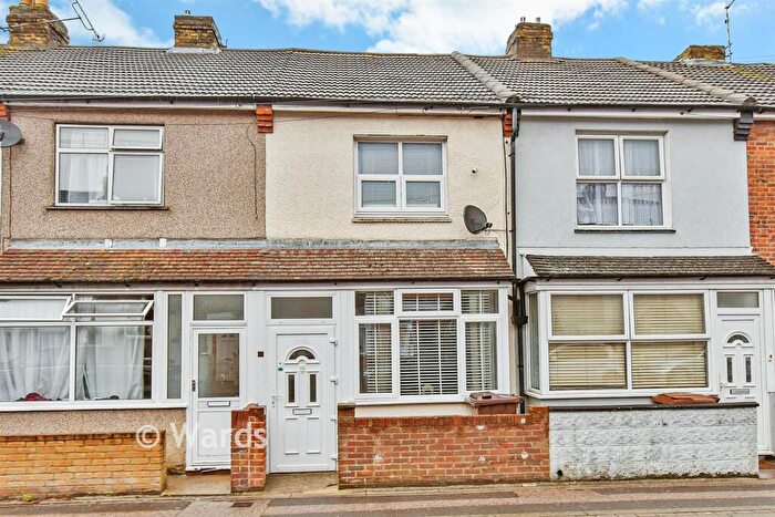 3 Bedroom Terraced House For Sale In Eva Road, Gillingham, Kent, ME7