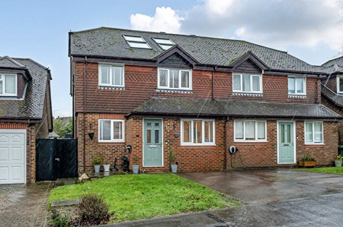 4 Bedroom Semi-Detached House For Sale In Oak Hill, Alresford, Hampshire, SO24