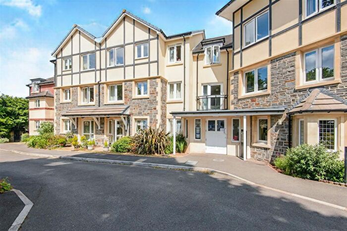 1 Bedroom Flat For Sale In William Court, Overnhill Road, Downend, Bristol, BS16