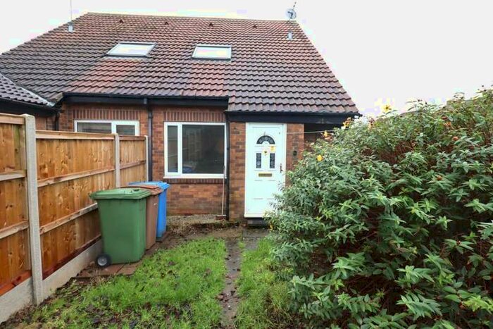 1 Bedroom End Of Terrace House To Rent In Pinfold Way North, Bridlington, YO16