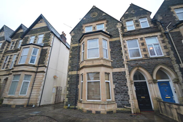 1 Bedroom Flat To Rent In Oakfield Street, Roath, Cardiff, CF24