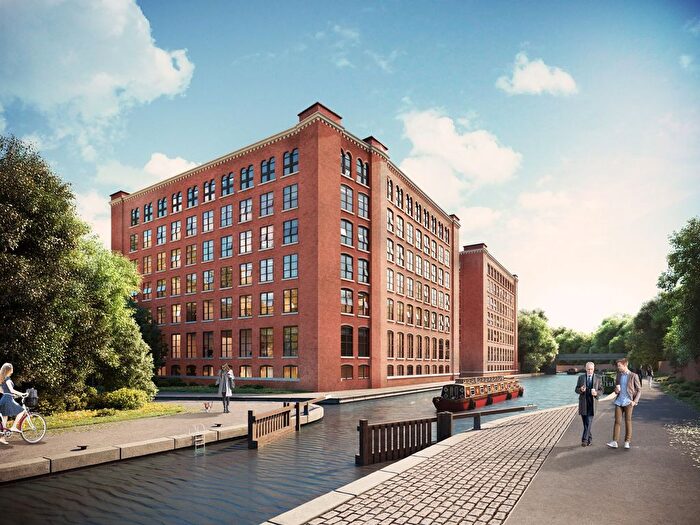 2 Bedroom Flat For Sale In Lower Vickers Street, Manchester, M40