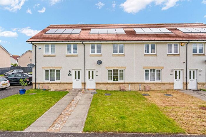 3 Bedroom Terraced House For Sale In Hare Moss View, Heartlands, Whitburn, EH47