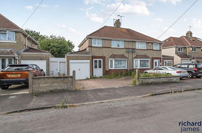 3 Bedroom Semi-Detached House For Sale In Woodside Avenue, Old Walcot, Swindon, SN3
