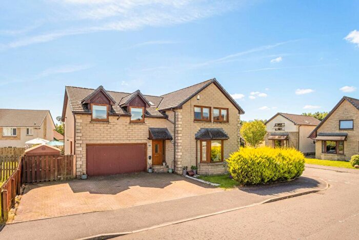 5 Bedroom Detached House For Sale In Curling Pond Lane, Longridge, EH47