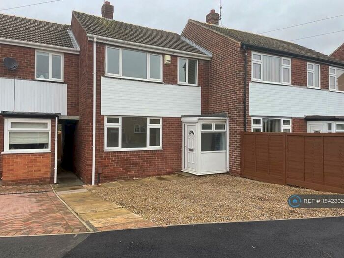 3 Bedroom Terraced House To Rent In Park Road, Boston Spa, Wetherby, LS23