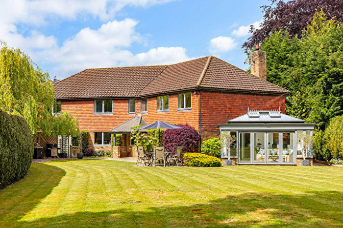 6 Bedroom Detached House For Sale In Beech Way, Blackmore End, AL4
