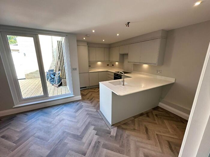 2 Bedroom Apartment To Rent In High Street, Ongar, Essex, CM5