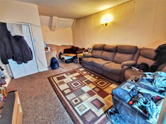 2 Bedroom Flat For Sale In Fore Street, St. Austell, Cornwall, PL25