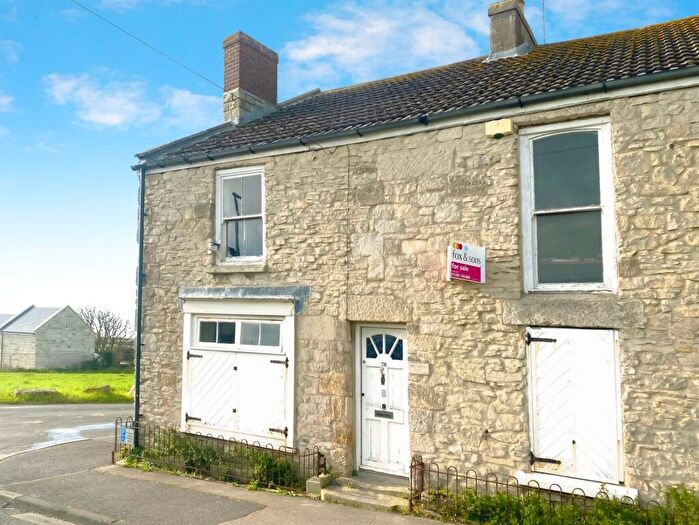 3 Bedroom End Of Terrace House For Sale In Weston Road, Portland, DT5