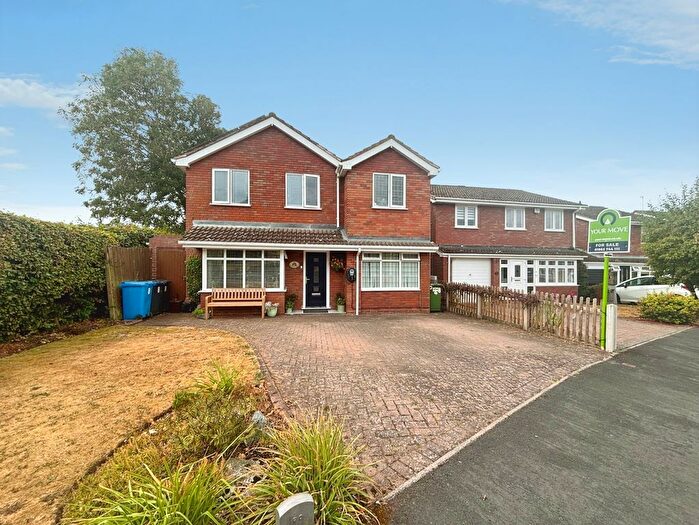 4 Bedroom Detached House For Sale In Winceby Road, Wolverhampton, Staffordshire, WV6