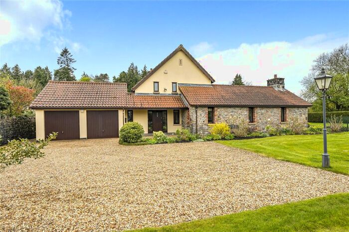 5 Bedroom Detached House For Sale In Zion Hill, Oakhill, BA3