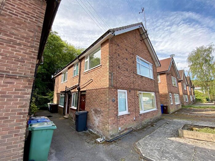 1 Bedroom Flat To Rent In Albert Avenue, Prestwich, M25