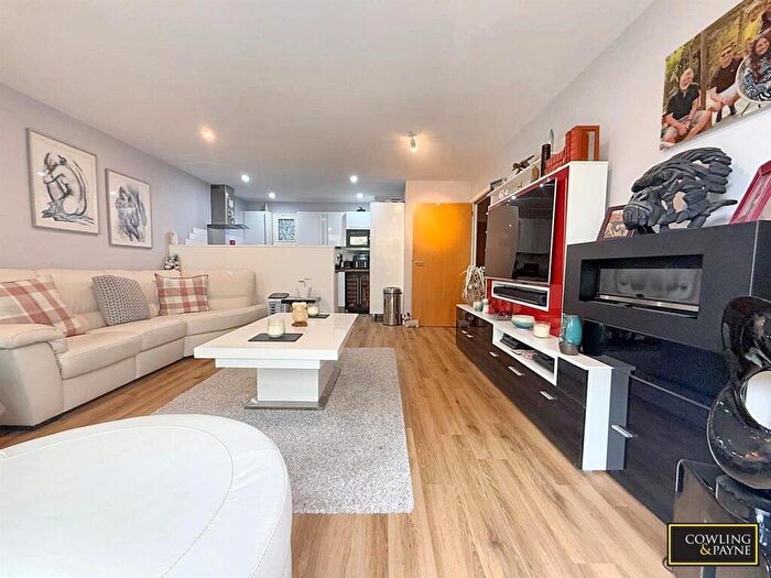 2 Bedroom Flat To Rent In Albert Basin Way, London, E16