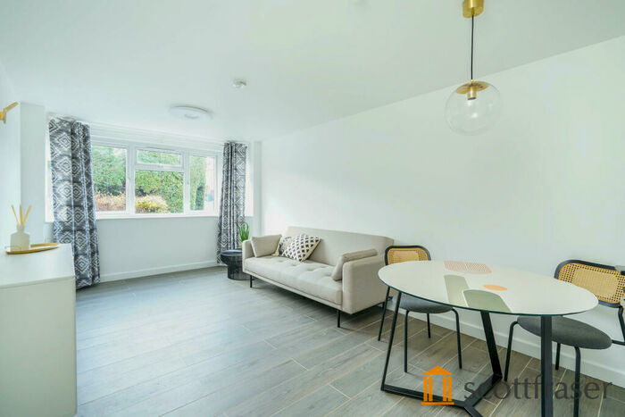 2 Bedroom Property To Rent In Cherwell Lodge, Summertown, OX2