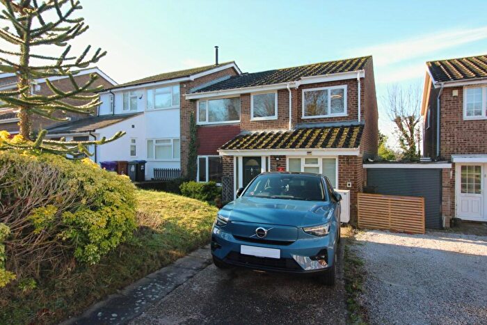 4 Bedroom Semi-Detached House For Sale In Goodwood Road, Royston, SG8