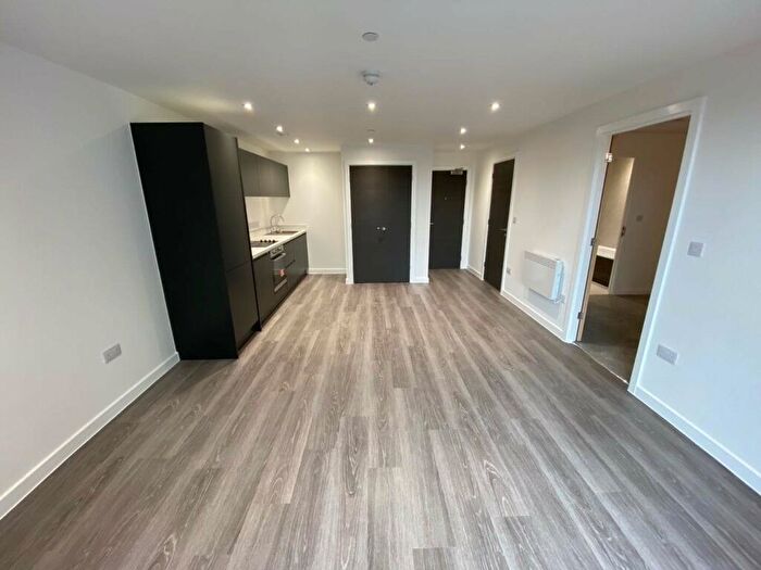 1 Bedroom Flat To Rent In Downtown, Woden Street, M5