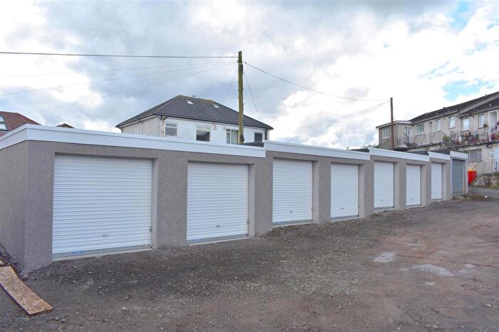 Garage / Parking To Rent In Alexander Avenue, Eaglesham, G76
