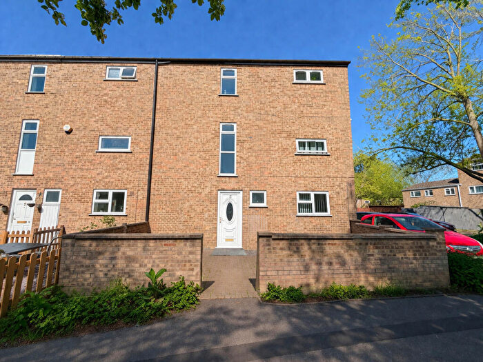 4 Bedroom Semi-Detached House For Sale In Brynmore, Bretton, Peterborough, PE3