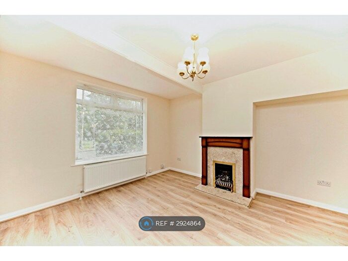 3 Bedroom End Terrace House To Rent In Merevale Crescent, Morden, SM4
