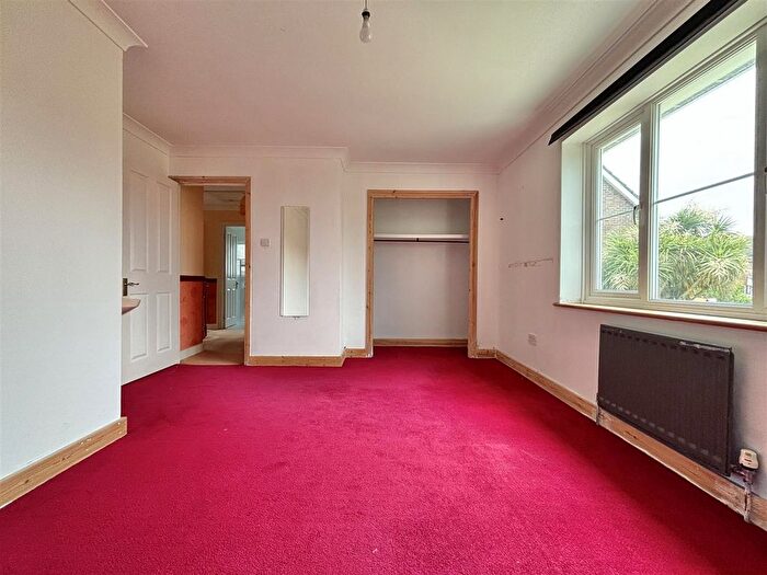 4 Bedroom Detached House For Sale In The Spaldings, St. Leonards-On-Sea, TN38