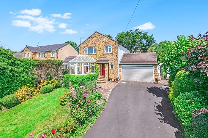 4 Bedroom Detached House For Sale In Primrose Drive, Gilstead, BD16