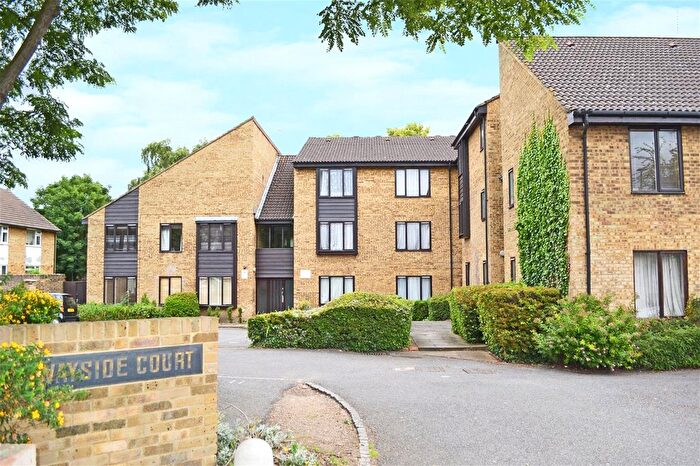 2 Bedroom Flat To Rent In The Grove, Isleworth, TW7