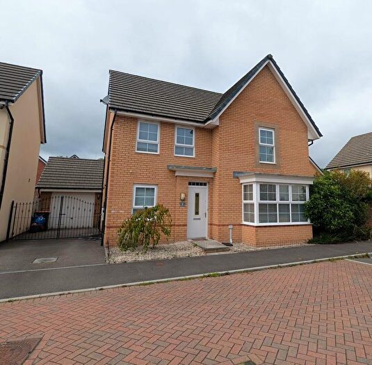 4 Bedroom Detached House For Sale In Hedgehog Road, Rogerstone, NP10