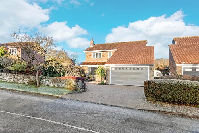 4 Bedroom Detached House For Sale In Westfield Lane, South Milford, Leeds, West Yorkshire, LS25