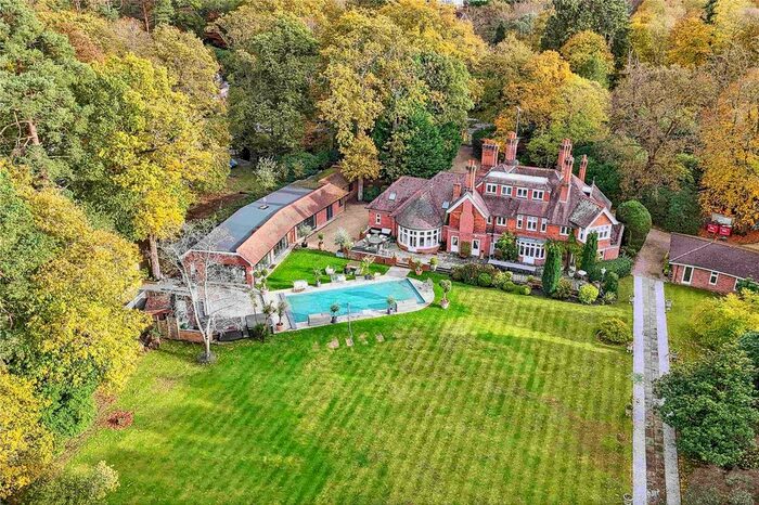 10 Bedroom Detached House To Rent In Kings Ride, Ascot, Berkshire, SL5