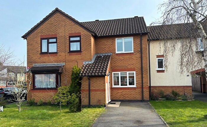 2 Bedroom Property To Rent In Cabin Leas, Loughborough, LE11