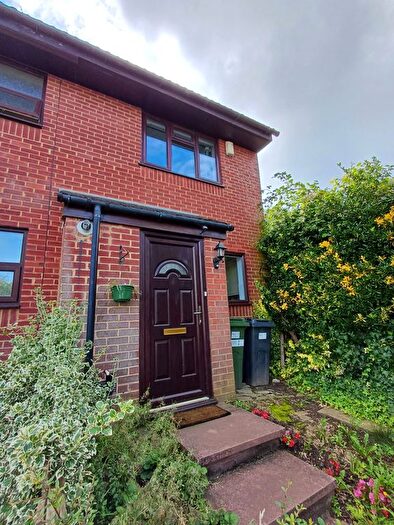 2 Bedroom End Of Terrace House To Rent In Sandpiper Way, Orpington, BR5