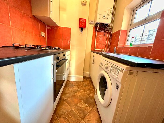 2 Bedroom Property To Rent In Unett Street, Smethwick, B66