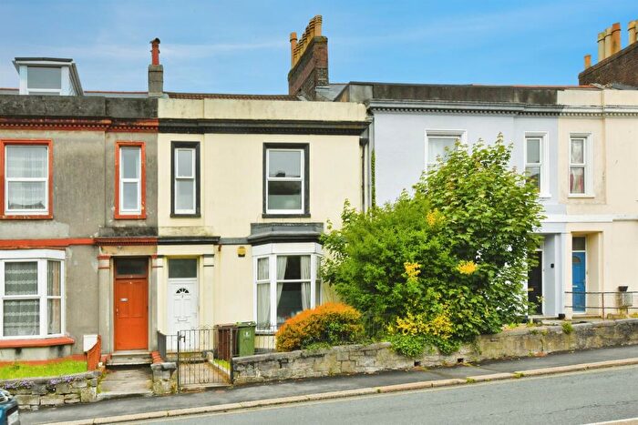 5 Bedroom Terraced House For Sale In Alexandra Place, Plymouth, PL4
