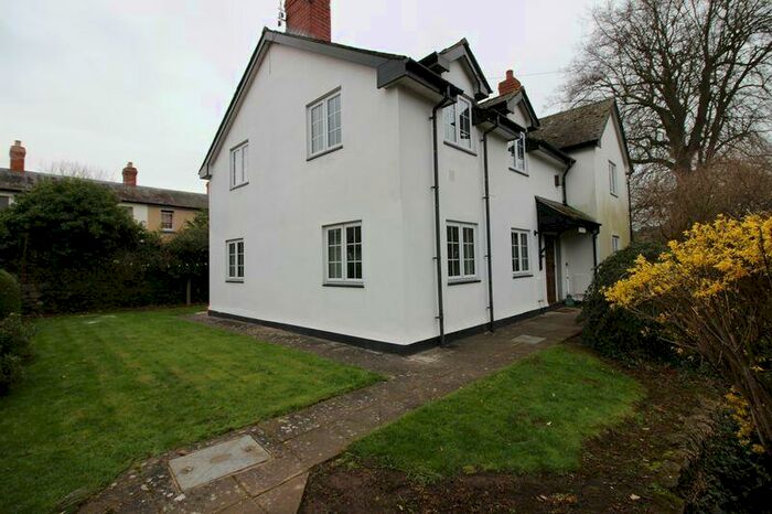 1 Bedroom Apartment To Rent In Wonastow Road, Monmouth, NP25