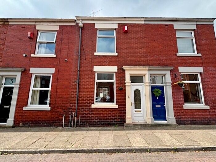 2 Bedroom Terraced House To Rent In Threlfall Street, Ashton, PR2