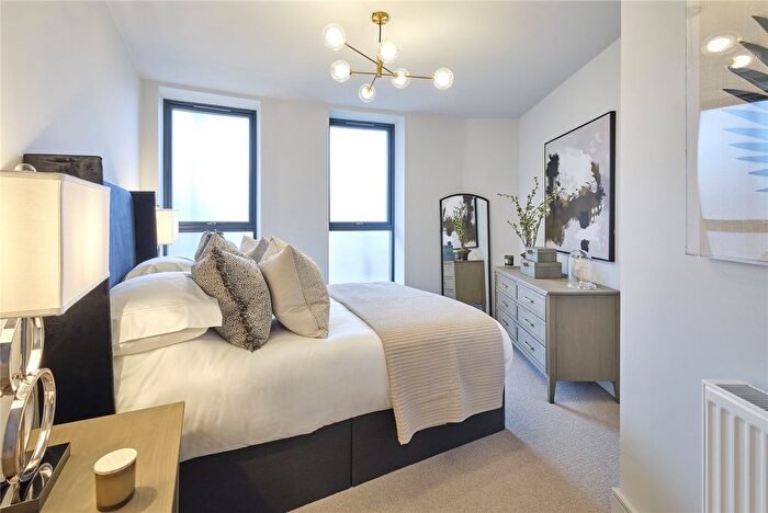 2 Bedroom Flat For Sale In Wills House, Factory No., East Street, Bedminster, Bristol, BS3