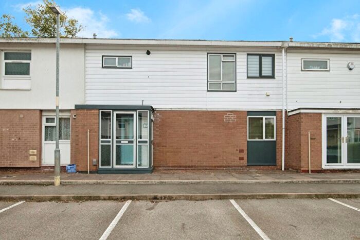 3 Bedroom Terraced House For Sale In Belbroughton Close, Redditch, Worcestershire, B98