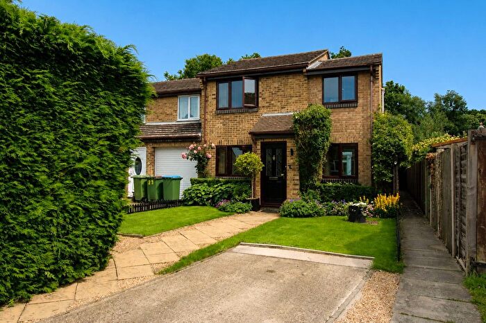 3 Bedroom Semi Detached House For Sale In Hertsfield, Fareham, Hampshire, PO14
