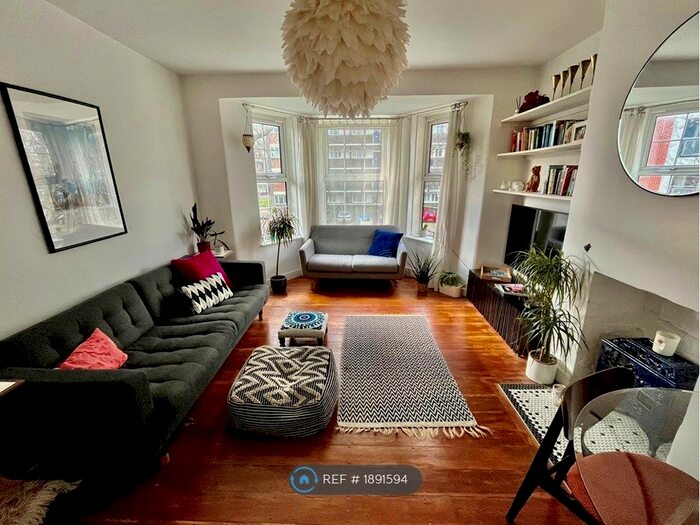 3 Bedroom Flat To Rent In Millington House, London, N16