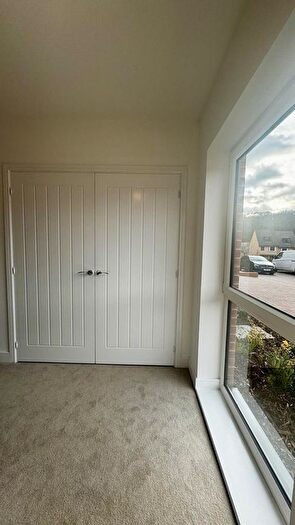 2 Bedroom Flat To Rent In Cherry Orchard, Swanscombe, DA10