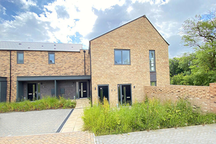 2 Bedroom Flat To Rent In Lindley Mews, Harrogate, HG3