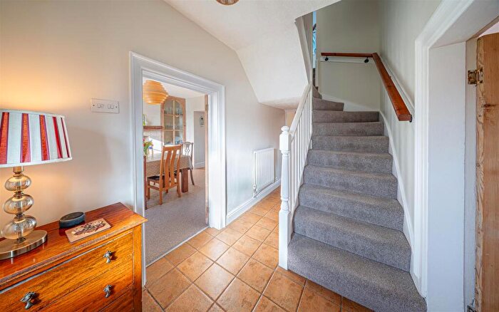 5 Bedroom Detached House For Sale In Canal Bridge, Semington, BA14