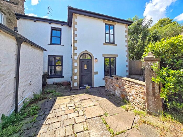 3 Bedroom Terraced House For Sale In Springhill, Rawtenstall, Rossendale, BB4
