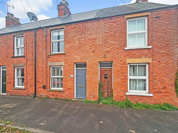 3 Bedroom Terraced House For Sale In Chatham Street, Southwell, NG25