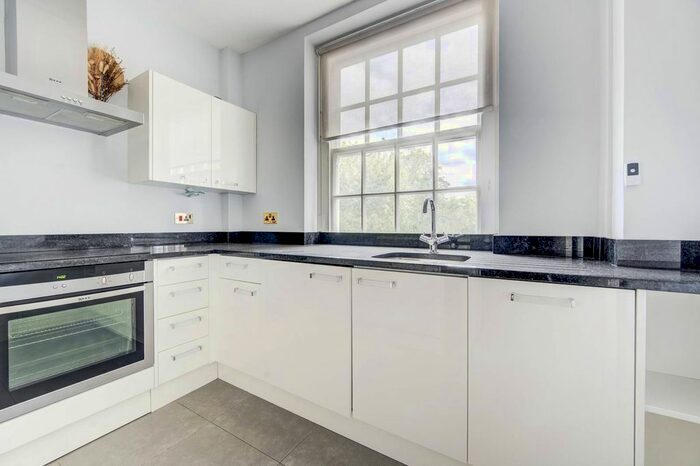 1 Bedroom Flat To Rent In Warwick Gardens, Kensington, London, W14