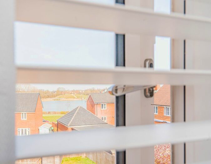 4 Bedroom Terraced House To Rent In St. Lucia Crescent, Newton Leys, Milton Keynes, Buckinghamshire, MK3