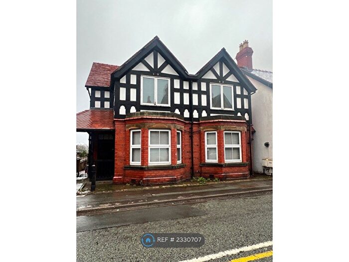 3 Bedroom Flat To Rent In Glynne Way, Hawarden, Deeside, CH5